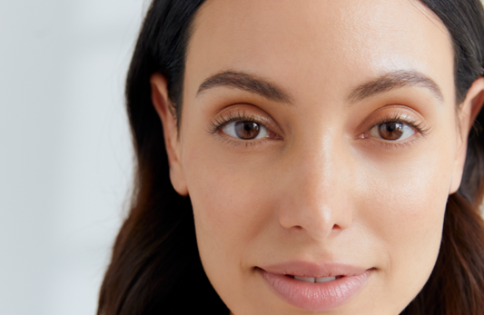 Manchas escuras na pele?